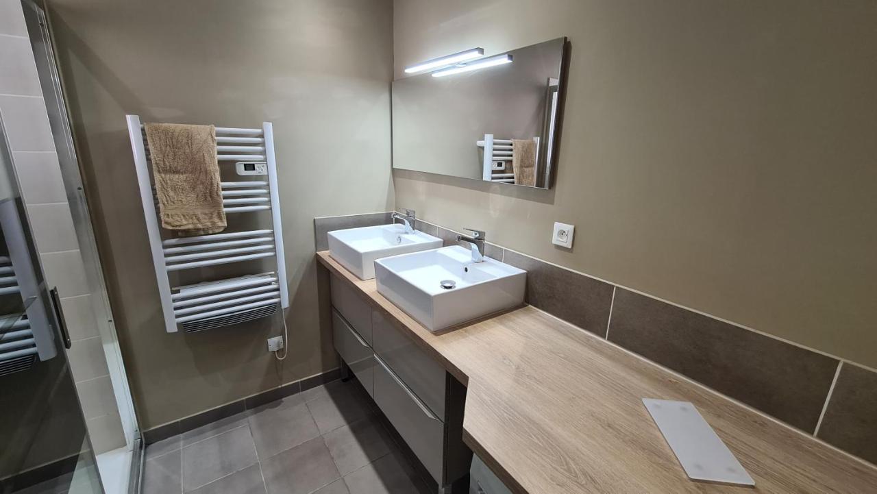 Appartement Moderne De 54 M, 2 Chambres Ла-Сейн-сюр-Мер Екстер'єр фото