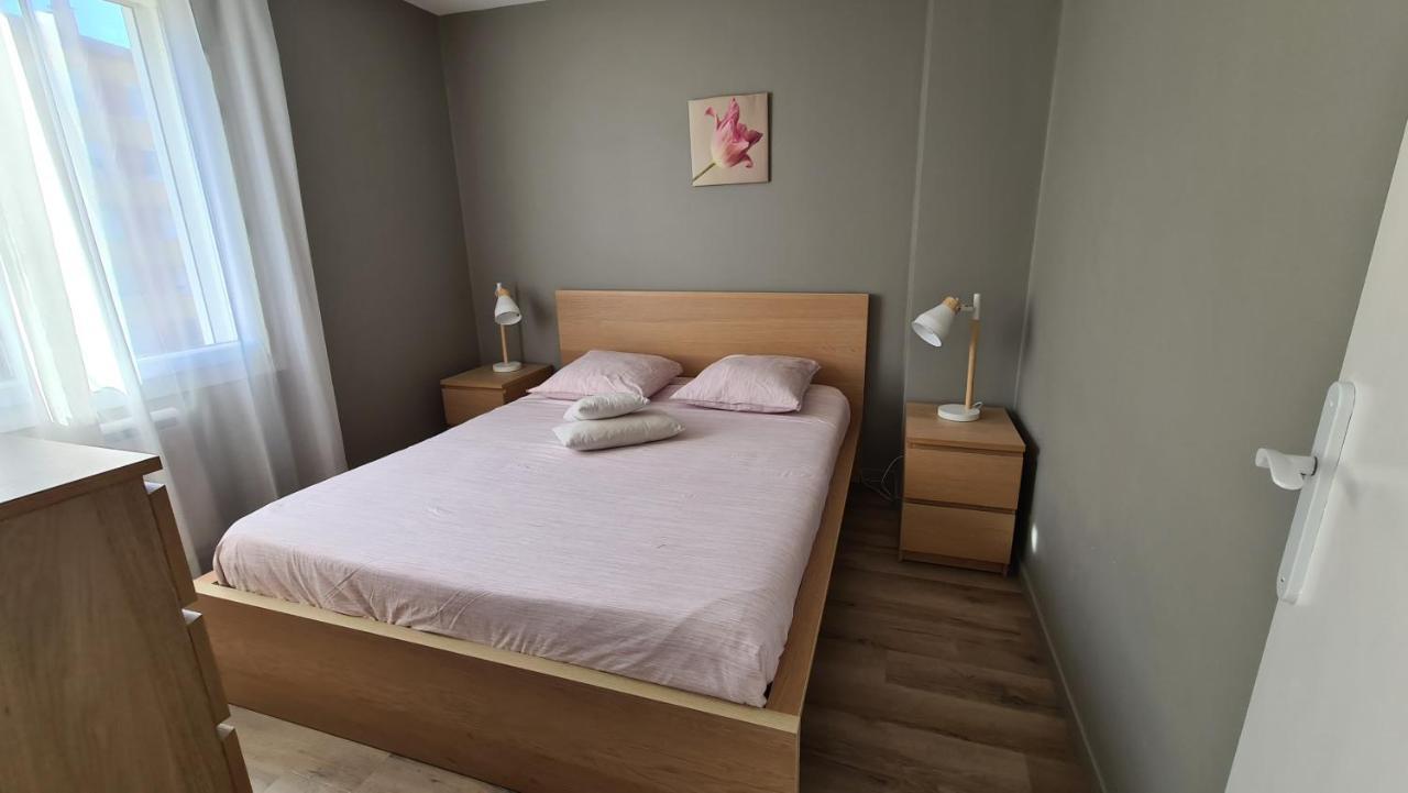Appartement Moderne De 54 M, 2 Chambres Ла-Сейн-сюр-Мер Екстер'єр фото